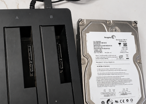 1.5TB Seagate Hard Drive with Sabrent Dual-Bay USB 3.0 Docking Station